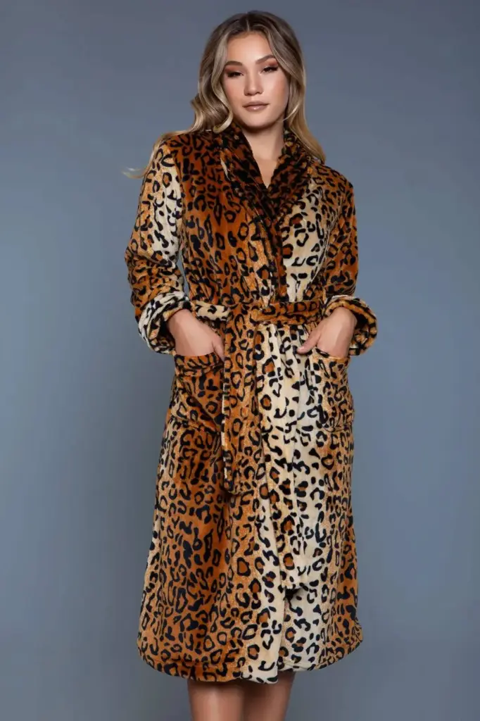 BE WICKED ANIMAL PRINT PLUSH LONG ROBE  (S/M)