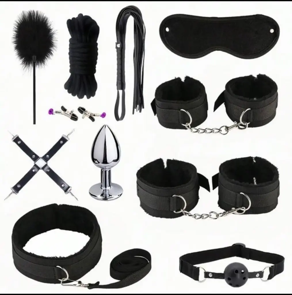 11pc blk leather bondage kit 
