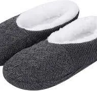 PLUSH BED ROOM SLIPPERS 
